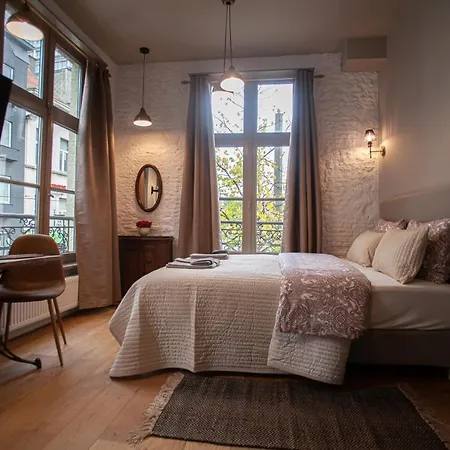 Luxury Suites Meir By Rikas Hotels Antwerp Exterior photo