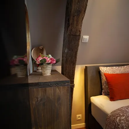 Luxury Suites Meir By Rikas Hotels Antwerp Exterior photo